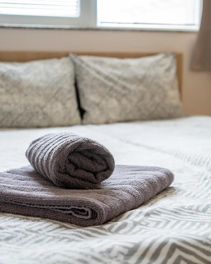 Cozy Little Apartment In The Heart Of Studentski Grad Sofia
